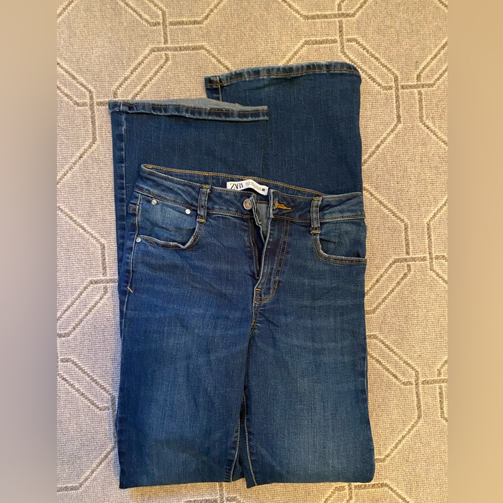 Zara mid rise bootleg jeans